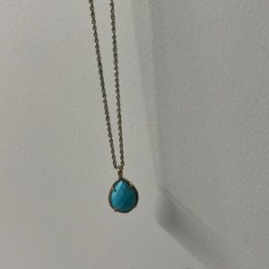 Kendra Scott necklace